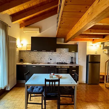 Loft Di Via Gluck Con Terrazzo Milaan
