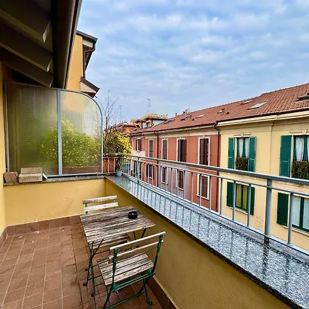 Loft Di Via Gluck Con Terrazzo דירה *