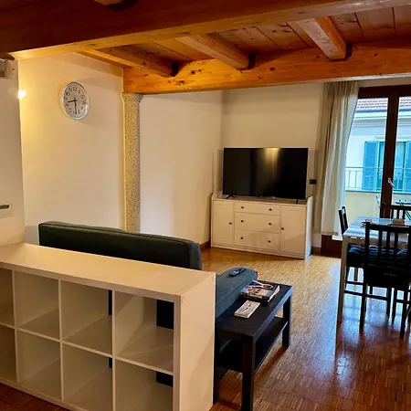 Апартаменты Loft Di Via Gluck Con Terrazzo *
